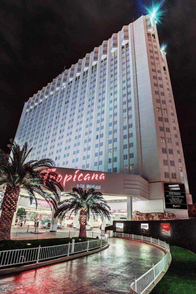 Tropicana Las Vegas A Doubletree By Hilton Resort & Casino - Free Parking Exterior foto